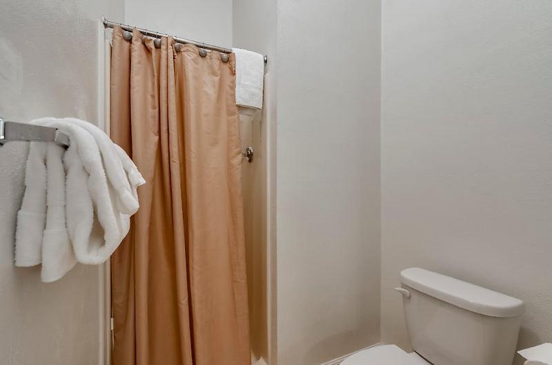 Ryan Hotel Wallace Εξωτερικό φωτογραφία
