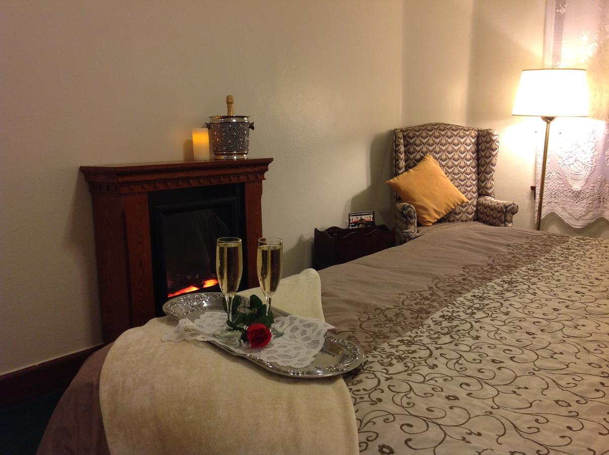 Ryan Hotel Wallace Εξωτερικό φωτογραφία