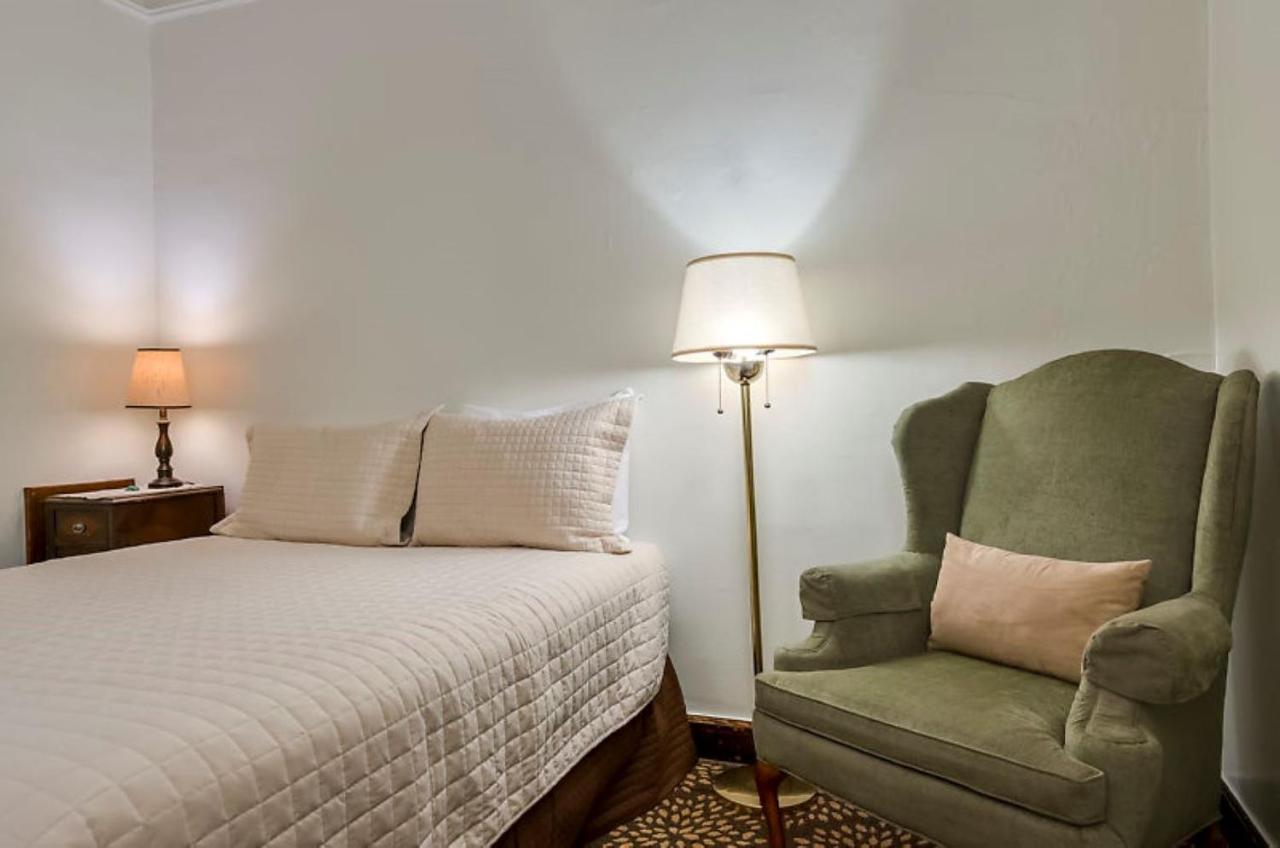 Ryan Hotel Wallace Εξωτερικό φωτογραφία